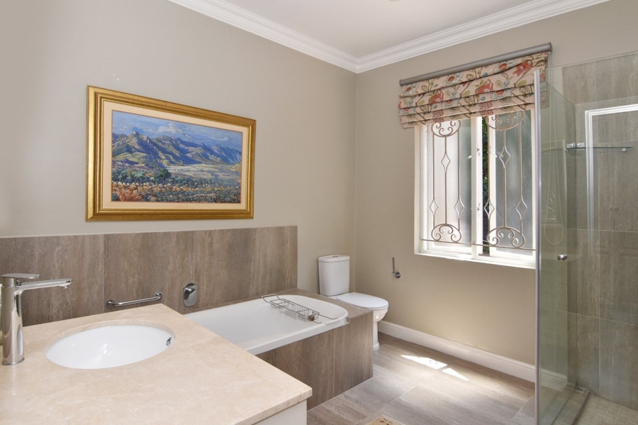 5 Bedroom Property for Sale in Bryanston Gauteng