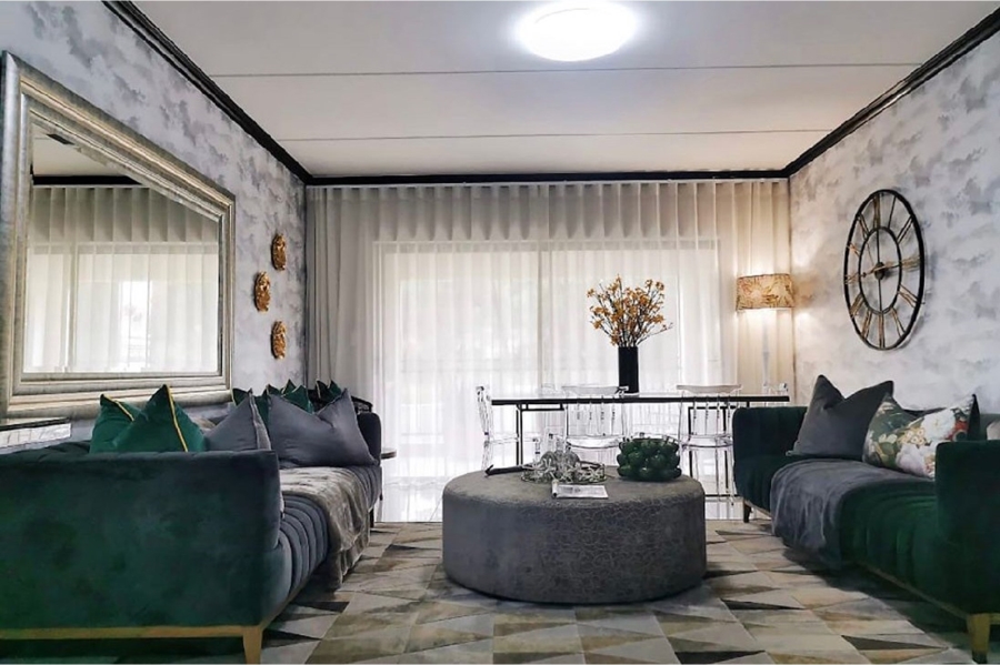 To Let 3 Bedroom Property for Rent in Blue Hills Gauteng