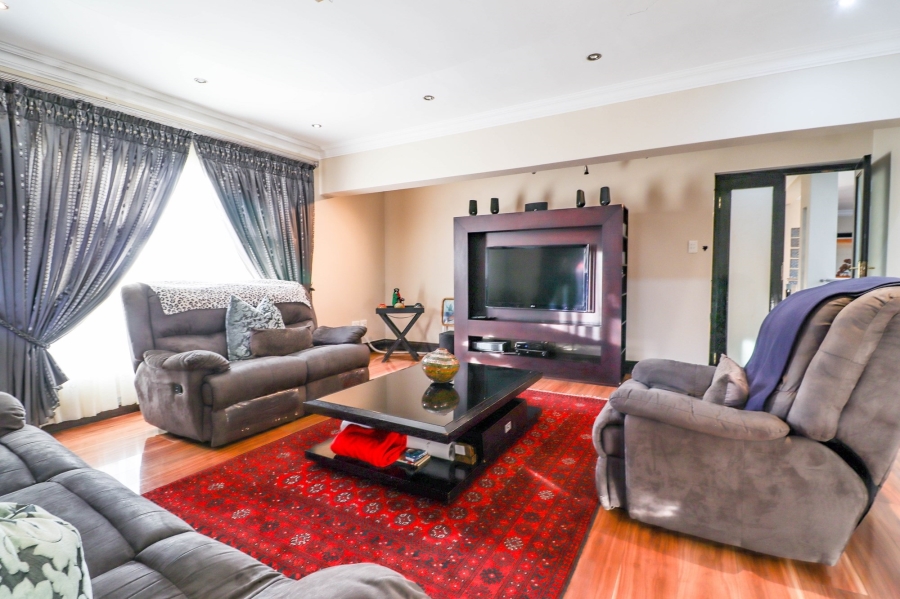 5 Bedroom Property for Sale in Irene Farm Villages Gauteng