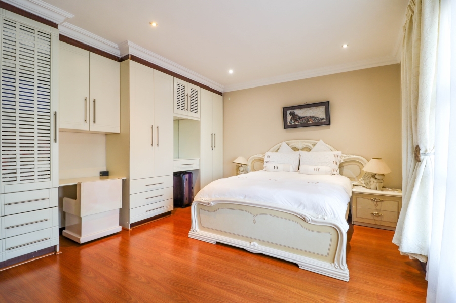 5 Bedroom Property for Sale in Irene Farm Villages Gauteng