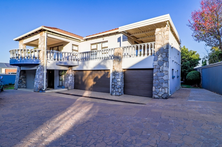 5 Bedroom Property for Sale in Irene Farm Villages Gauteng