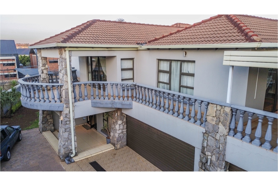 5 Bedroom Property for Sale in Irene Farm Villages Gauteng
