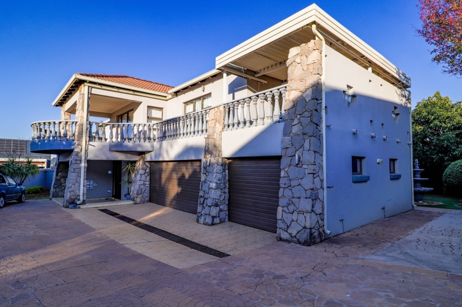 5 Bedroom Property for Sale in Irene Farm Villages Gauteng