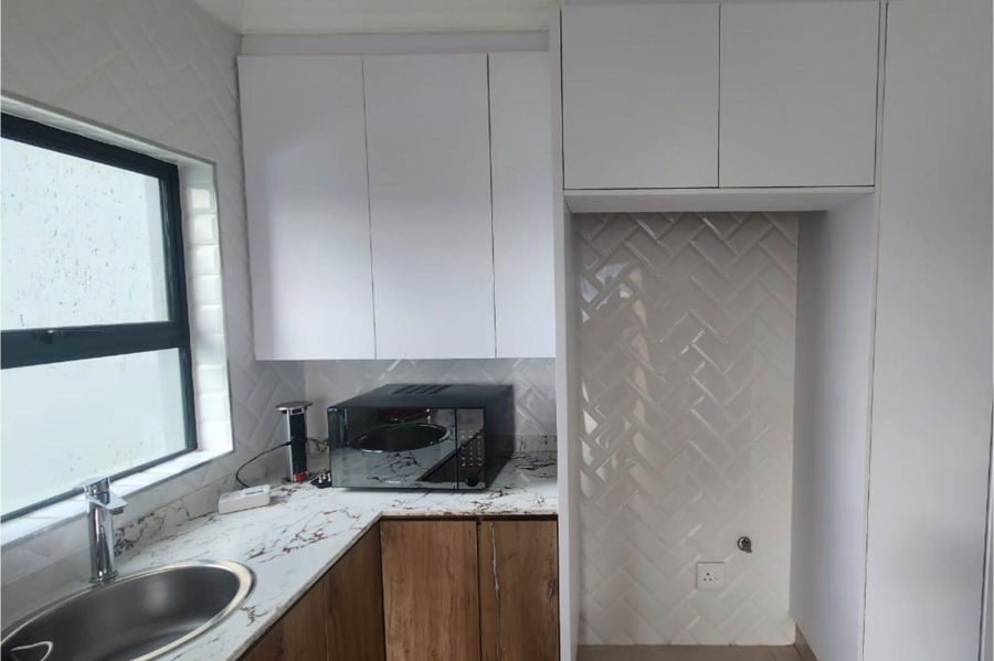 To Let 3 Bedroom Property for Rent in Helderwyk Gauteng