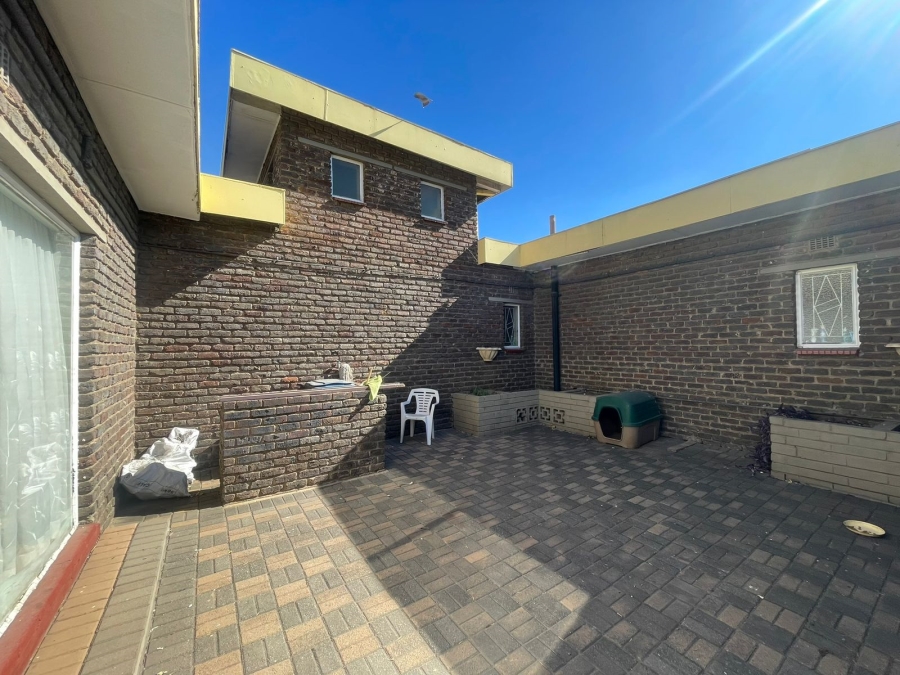 3 Bedroom Property for Sale in Vanderbijlpark SE 7 Gauteng
