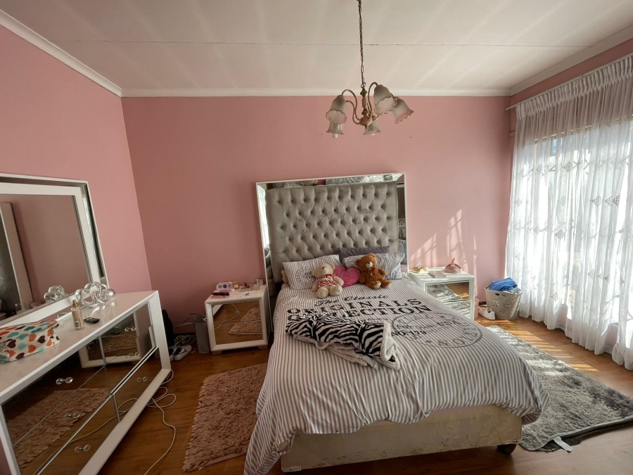 3 Bedroom Property for Sale in Vanderbijlpark SE 7 Gauteng