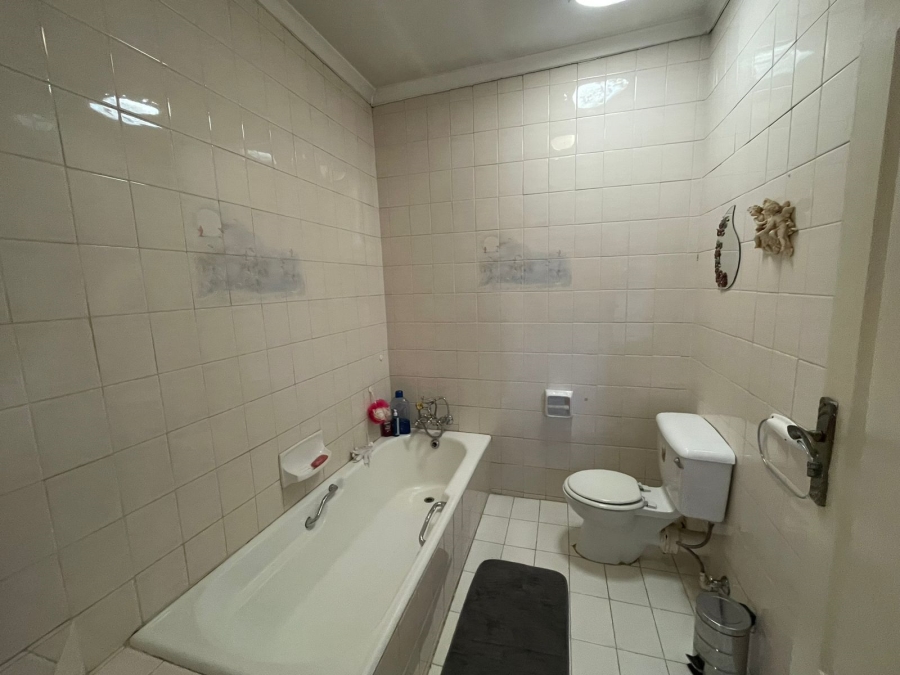 3 Bedroom Property for Sale in Vanderbijlpark SE 7 Gauteng