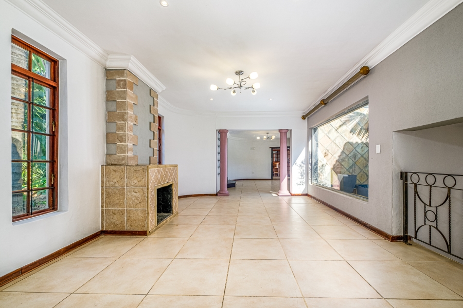 4 Bedroom Property for Sale in Sundowner Gauteng