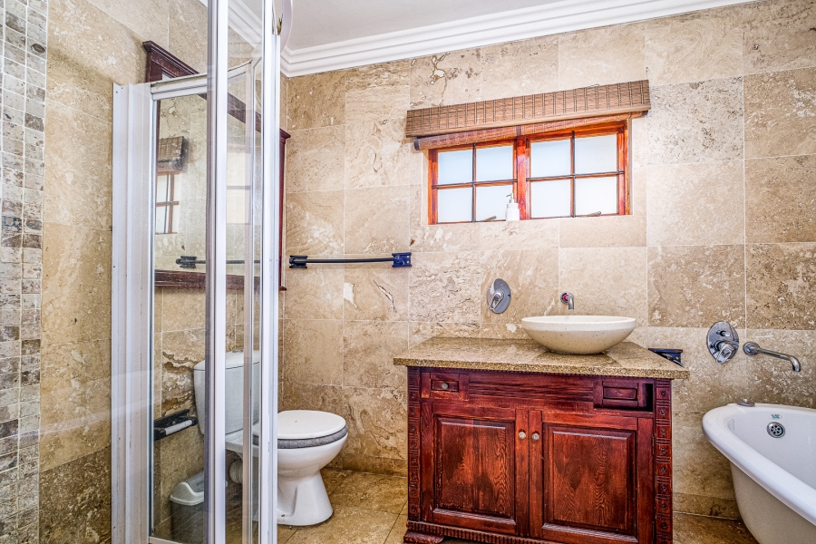 4 Bedroom Property for Sale in Sundowner Gauteng