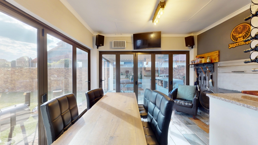 3 Bedroom Property for Sale in Ravenswood Gauteng