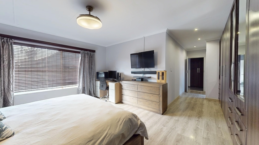 3 Bedroom Property for Sale in Ravenswood Gauteng