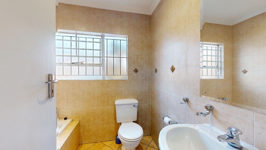 3 Bedroom Property for Sale in Ravenswood Gauteng