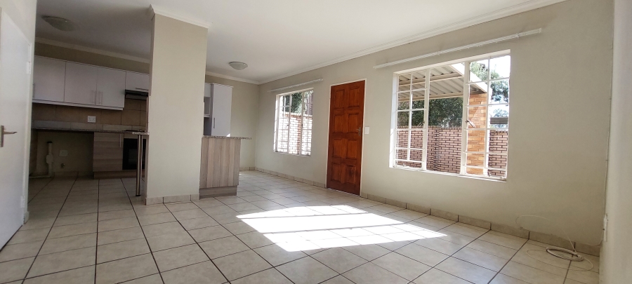 3 Bedroom Property for Sale in Raslouw Gauteng