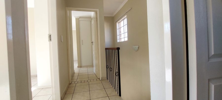 3 Bedroom Property for Sale in Raslouw Gauteng