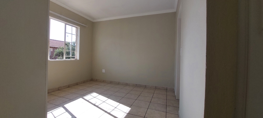 3 Bedroom Property for Sale in Raslouw Gauteng