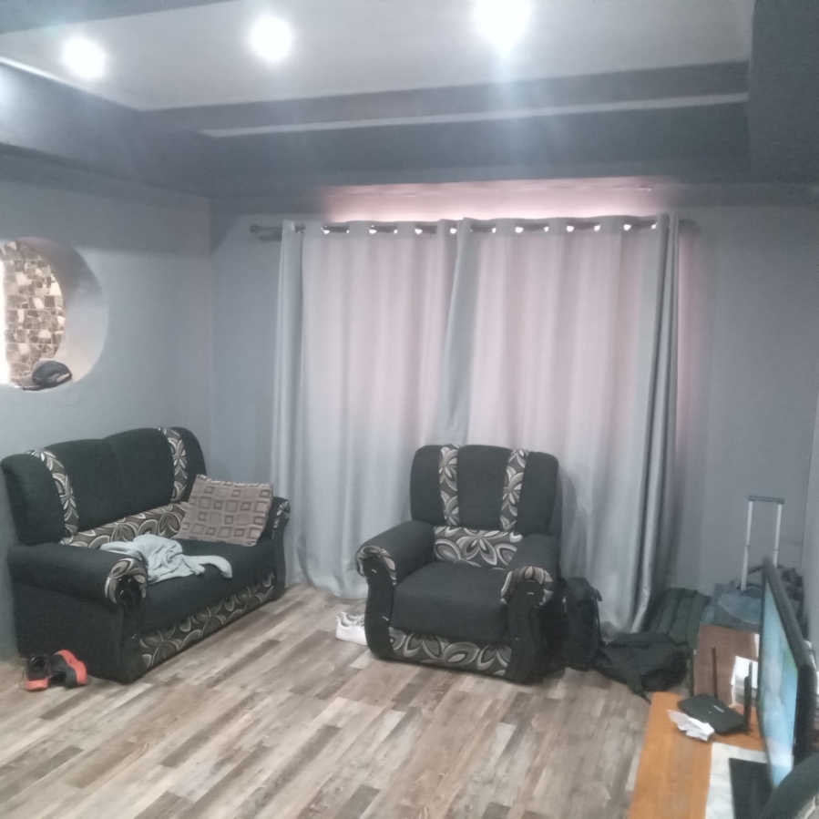 4 Bedroom Property for Sale in Rothdene Gauteng