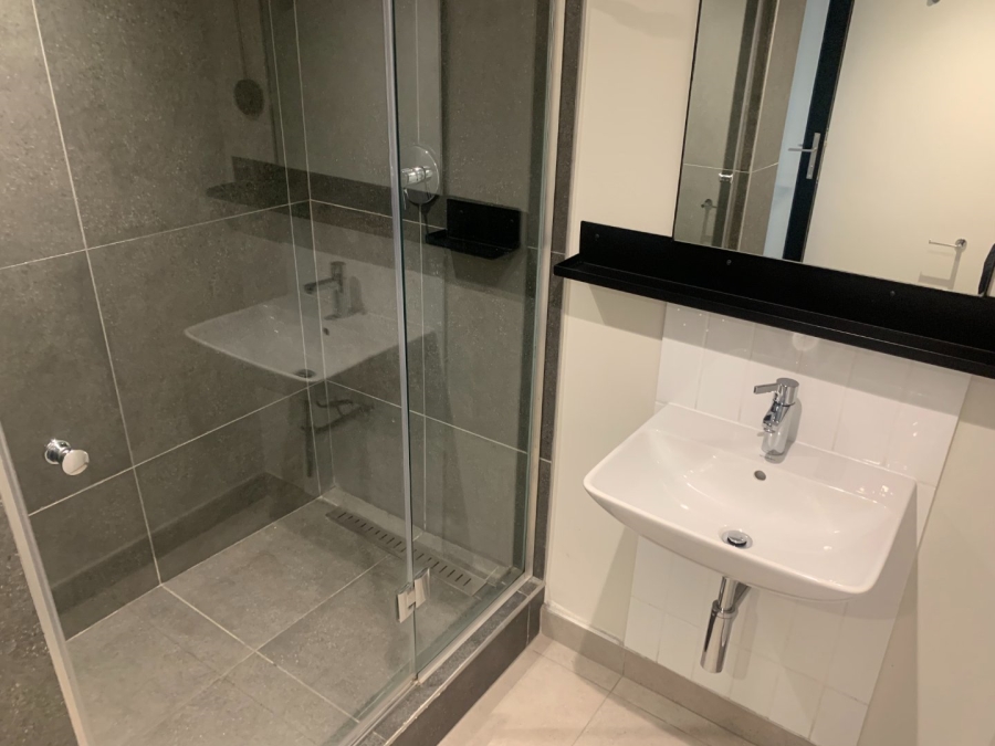 1 Bedroom Property for Sale in Sandown Gauteng