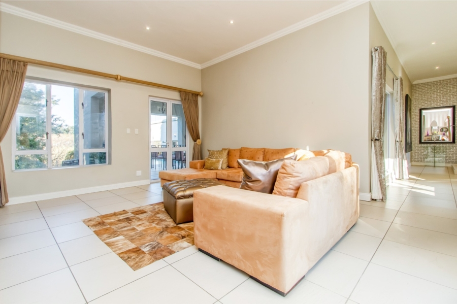 5 Bedroom Property for Sale in Dainfern Valley Gauteng
