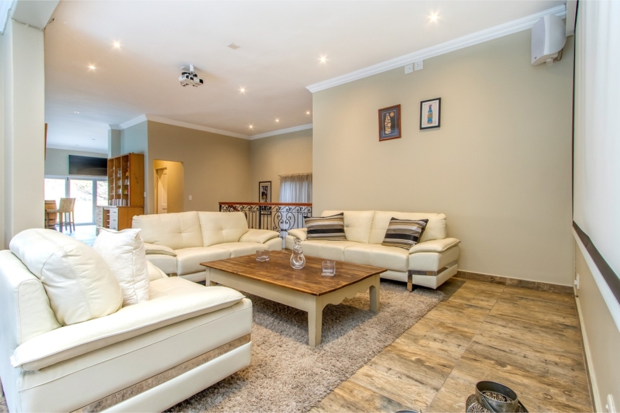 5 Bedroom Property for Sale in Dainfern Valley Gauteng