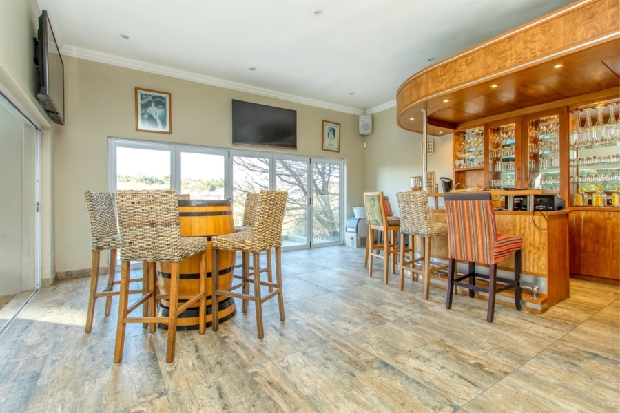5 Bedroom Property for Sale in Dainfern Valley Gauteng