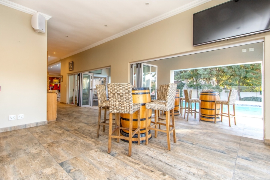 5 Bedroom Property for Sale in Dainfern Valley Gauteng