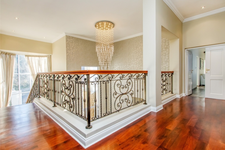 5 Bedroom Property for Sale in Dainfern Valley Gauteng