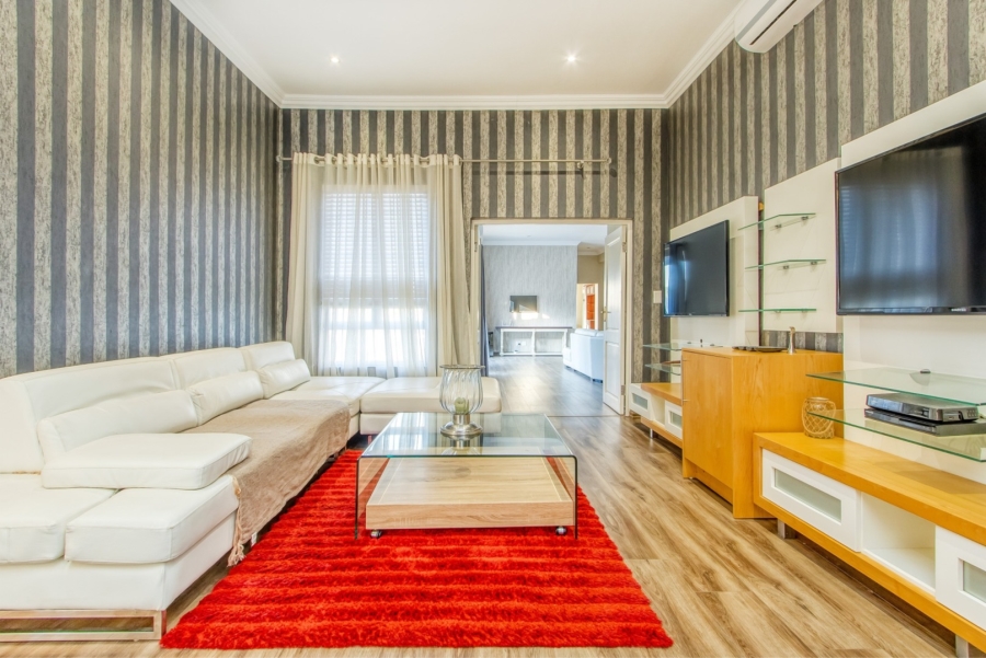 5 Bedroom Property for Sale in Dainfern Valley Gauteng