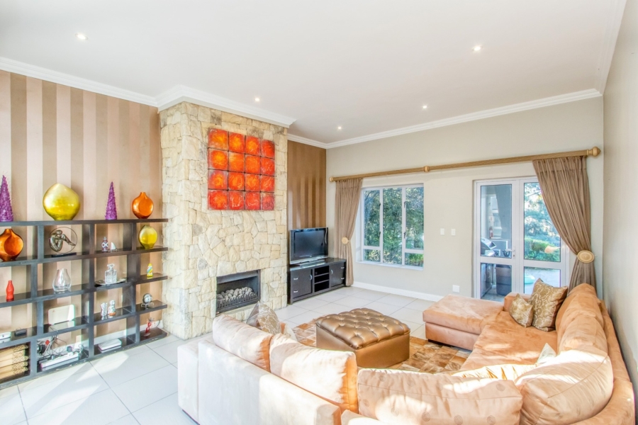 5 Bedroom Property for Sale in Dainfern Valley Gauteng