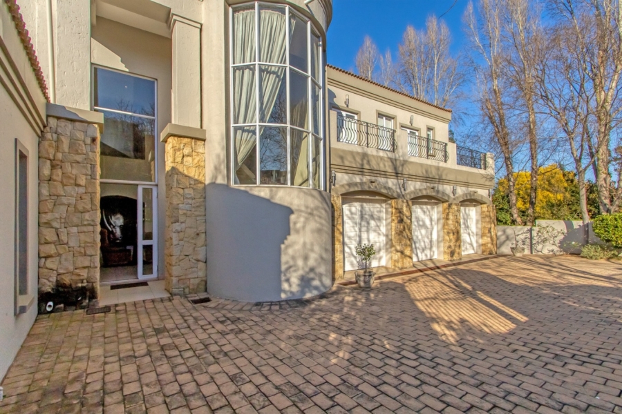 5 Bedroom Property for Sale in Dainfern Valley Gauteng