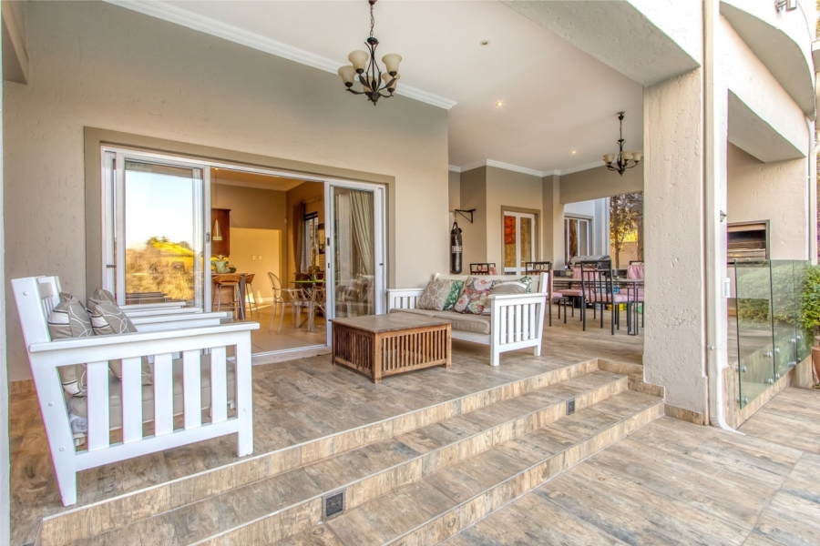 5 Bedroom Property for Sale in Dainfern Valley Gauteng