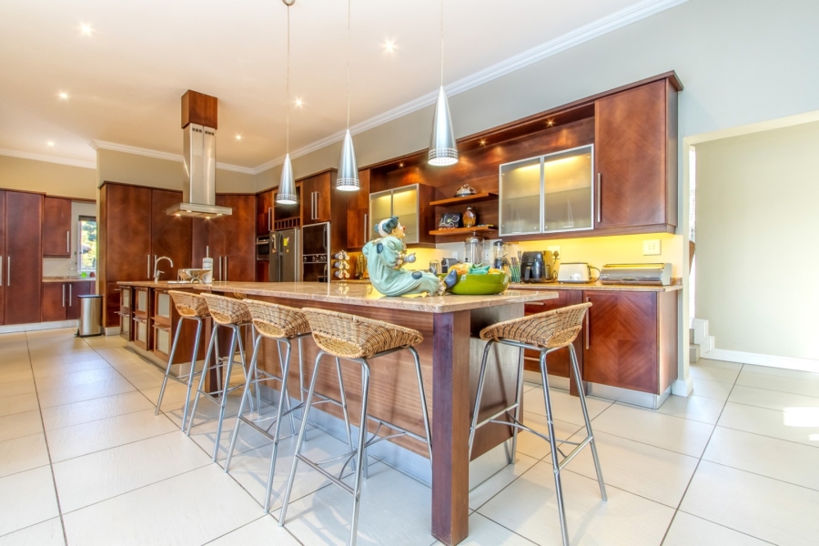 5 Bedroom Property for Sale in Dainfern Valley Gauteng