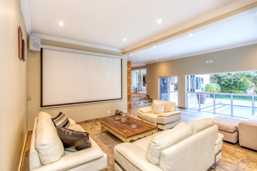 5 Bedroom Property for Sale in Dainfern Valley Gauteng