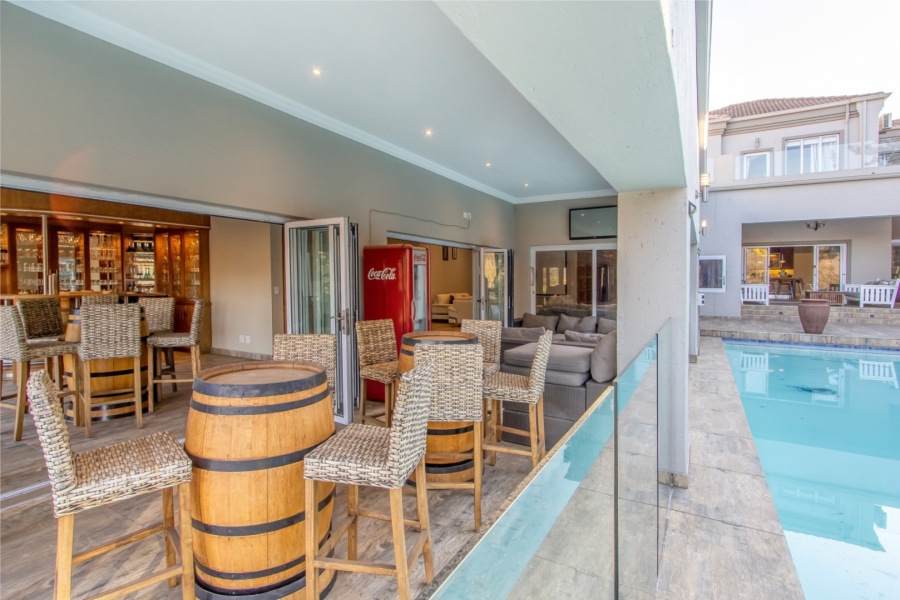 5 Bedroom Property for Sale in Dainfern Valley Gauteng