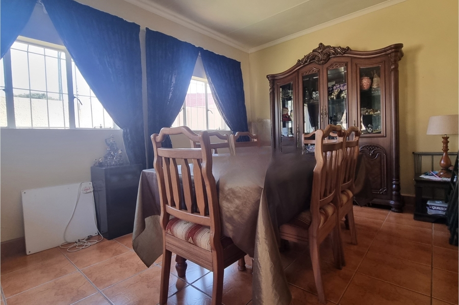 4 Bedroom Property for Sale in Fishers Hill Gauteng