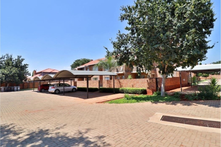 2 Bedroom Property for Sale in Clarina Gauteng