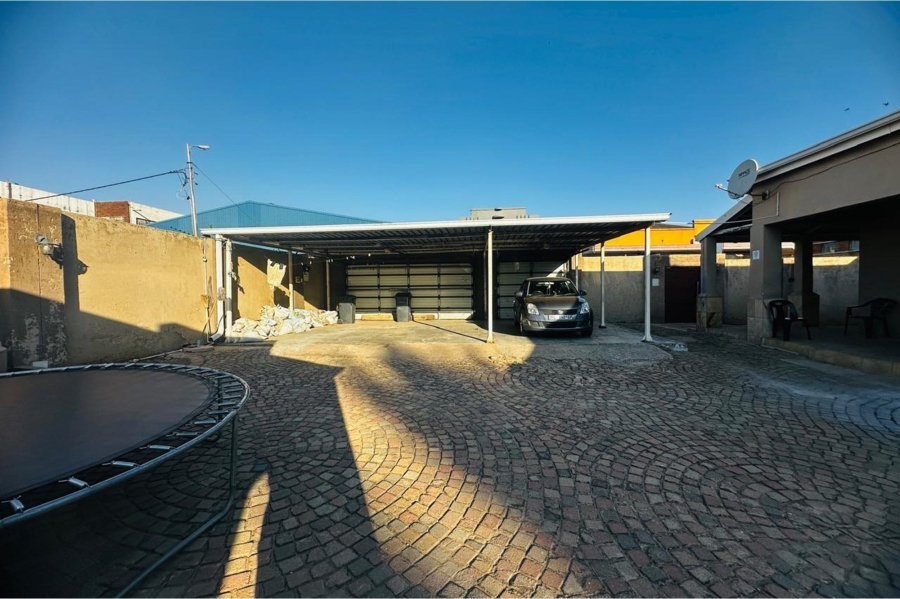 3 Bedroom Property for Sale in Brakpan Central Gauteng