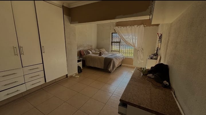 4 Bedroom Property for Sale in Brackenhurst Gauteng