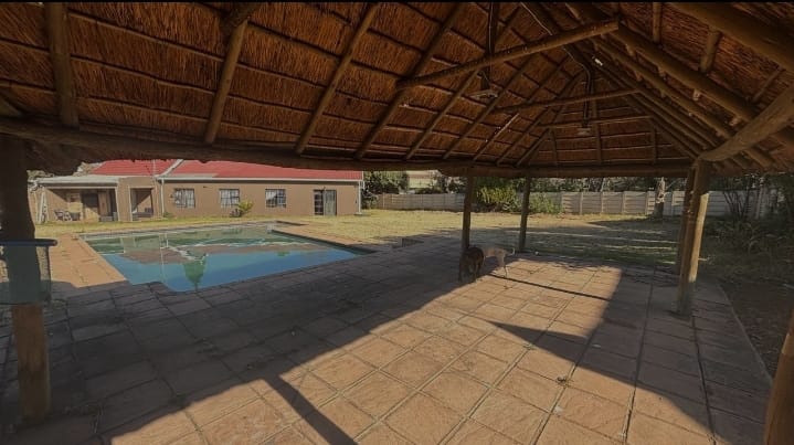 4 Bedroom Property for Sale in Brackenhurst Gauteng
