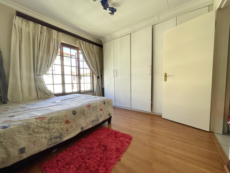 To Let 3 Bedroom Property for Rent in Noordwyk Gauteng