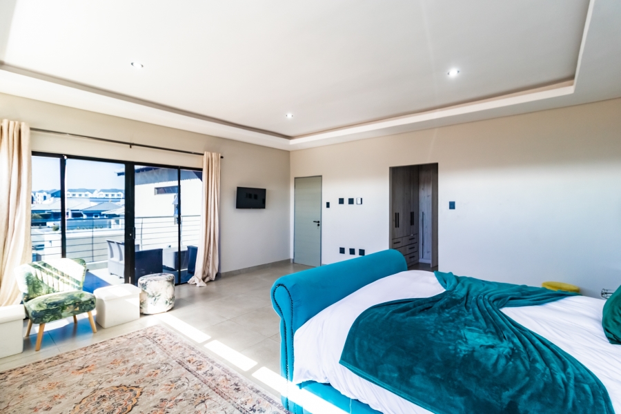 To Let 6 Bedroom Property for Rent in Savannah Country Estate Gauteng