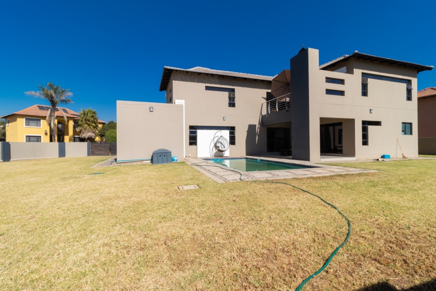 To Let 6 Bedroom Property for Rent in Savannah Country Estate Gauteng