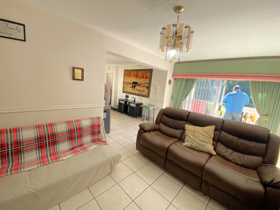 3 Bedroom Property for Sale in Helderkruin Gauteng
