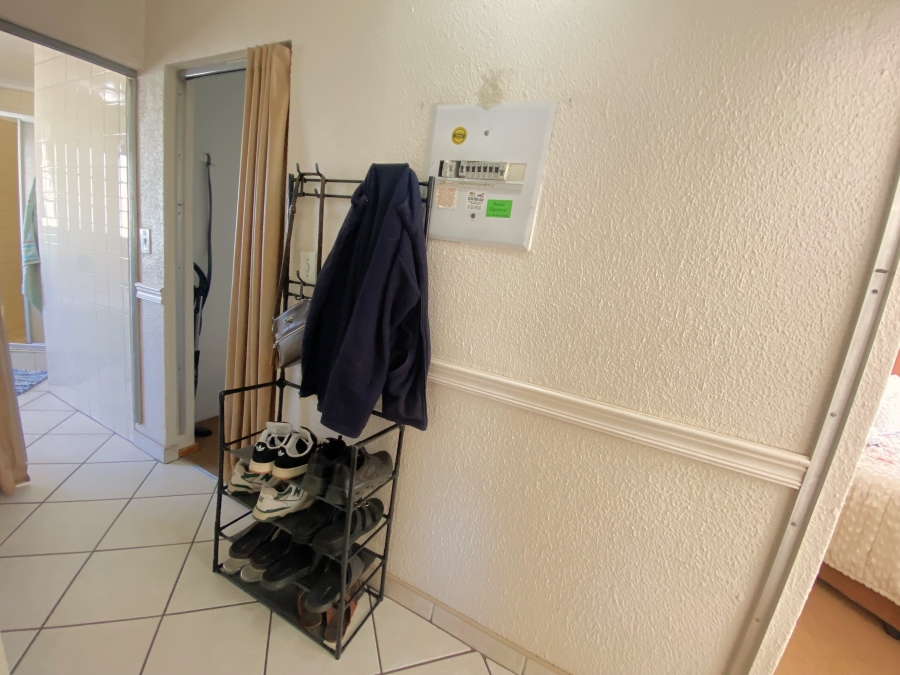 3 Bedroom Property for Sale in Helderkruin Gauteng