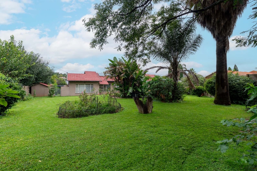 3 Bedroom Property for Sale in Birchleigh North Gauteng