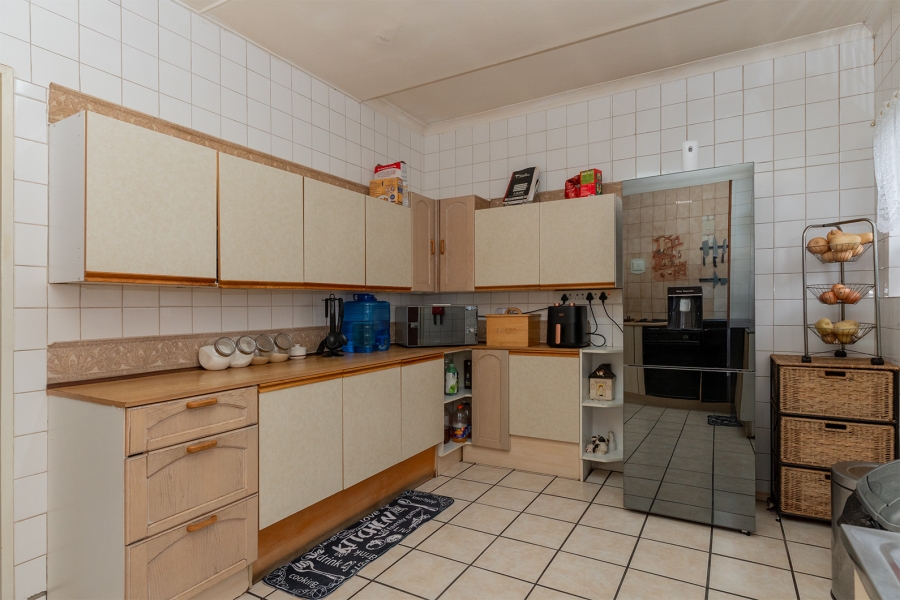 3 Bedroom Property for Sale in Birchleigh North Gauteng