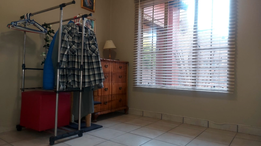 2 Bedroom Property for Sale in Equestria Gauteng