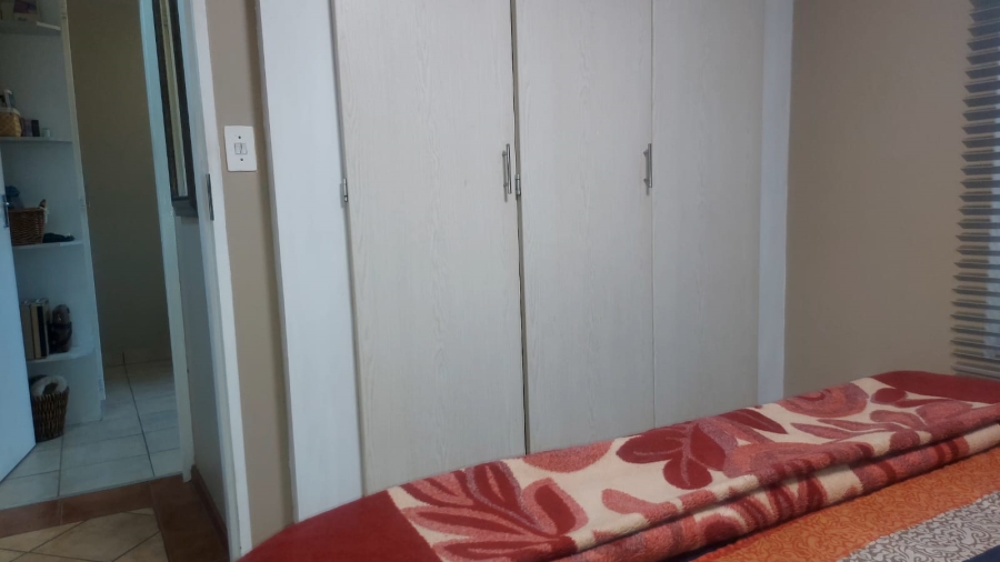 2 Bedroom Property for Sale in Equestria Gauteng