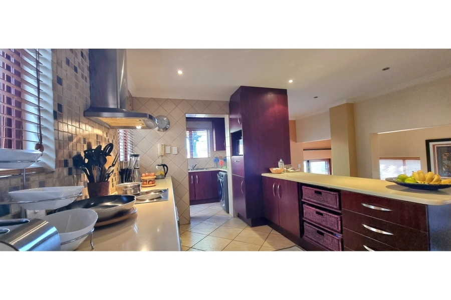 To Let 3 Bedroom Property for Rent in Mulbarton Gauteng