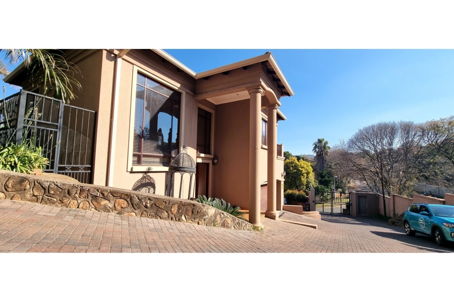 To Let 3 Bedroom Property for Rent in Mulbarton Gauteng