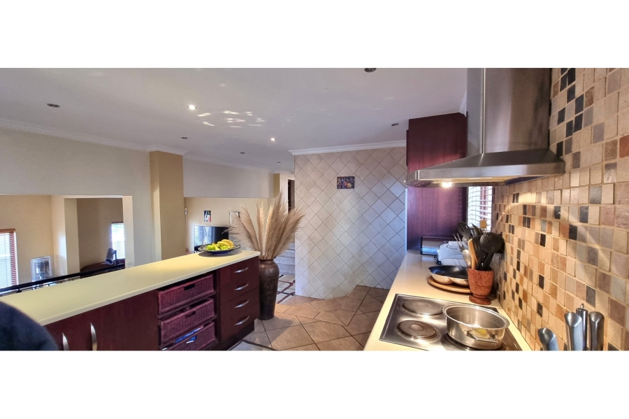 To Let 3 Bedroom Property for Rent in Mulbarton Gauteng